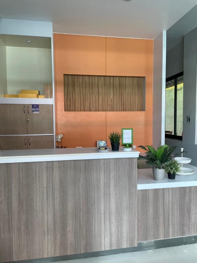 The Room Sansabai Patong Luaran gambar